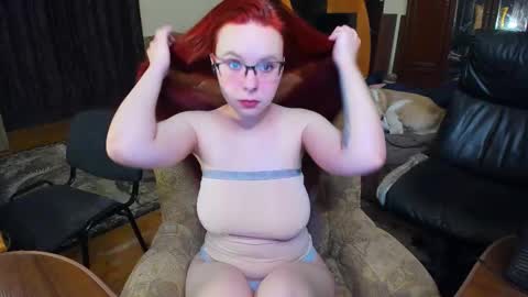 justfoxy online show from September 2025 03:01:01 PM