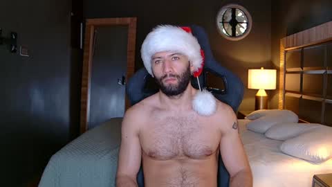 Snapshot of justin_hton chatting on December 2024 04:06:01 PM Justin online show from December 2024 04:06:01 PM
