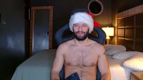 Snapshot of justin_hton chatting on December 2024 10:08:01 AM Justin online show from December 2024 10:08:01 AM