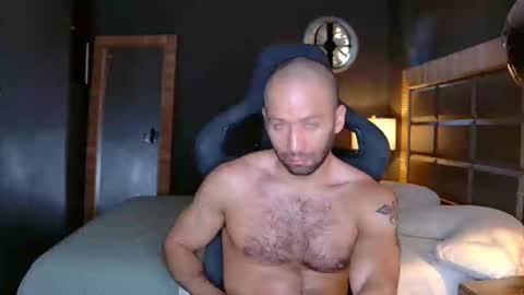 Snapshot of justin_hton chatting on March 2025 01:50:02 PM Justin online show from March 2025 01:50:02 PM