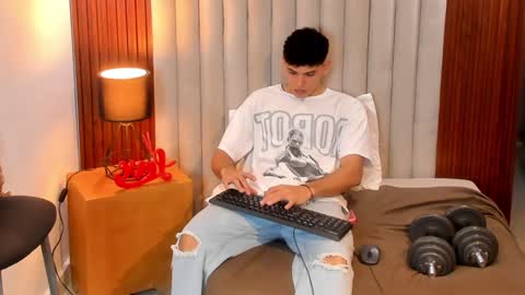justin online show from February 2025 05:50:01 PM