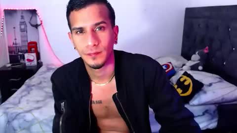 Snapshot of justin_melendez chatting on September 2025 11:26:01 AM JUSTIN online show from September 2025 11:26:01 AM