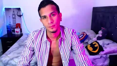 Snapshot of justin_melendez chatting on October 2025 05:24:01 AM JUSTIN online show from October 2025 05:24:01 AM