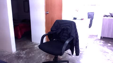 Snapshot of justin_melendez chatting on October 2025 06:52:02 PM JUSTIN online show from October 2025 06:52:02 PM