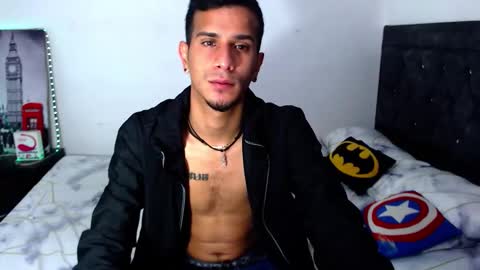 Snapshot of justin_melendez chatting on November 2025 10:20:02 PM JUSTIN online show from November 2025 10:20:02 PM