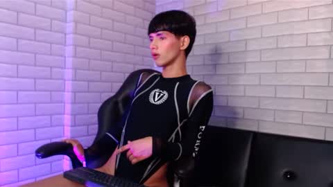 Snapshot of justin_spencer chatting on March 2025 06:46:01 AM Justin online show from March 2025 06:46:01 AM