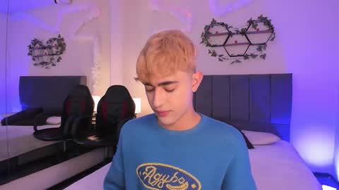 Justin online show from November 2025 11:23:02 AM