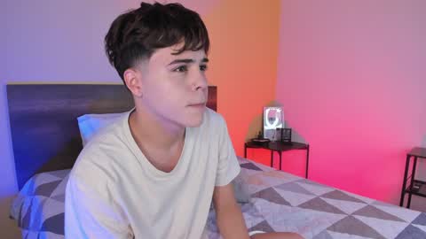 Justin online show from February 2025 12:00:01 PM