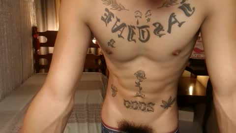 Snapshot of justine_hunk chatting on November 2025 05:08:02 AM justine_hunk online show from November 2025 05:08:02 AM