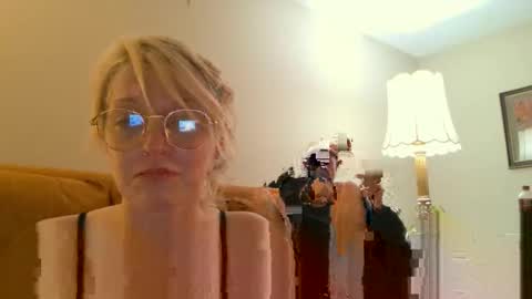 Snapshot of justinekly chatting on October 2025 10:37:02 AM June Bug online show from October 2025 10:37:02 AM