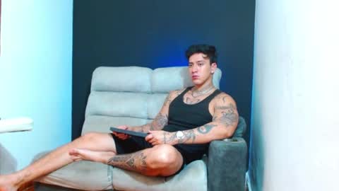 justinfuller_31 online show from July 2026 04:34:02 PM