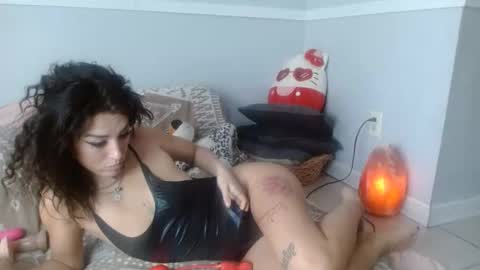 JustJezzebel online show from October 2025 06:36:01 PM