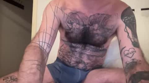 justmeandyou00 online show from February 2026 04:14:02 PM