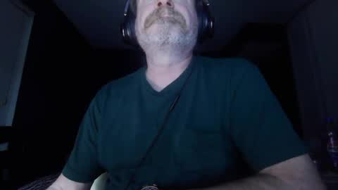 Snapshot of justmetool chatting on June 2026 04:15:02 AM Tool online show from June 2026 04:15:02 AM