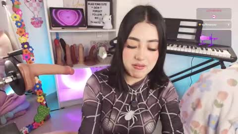 Emy online show from March 2026 12:15:01 AM