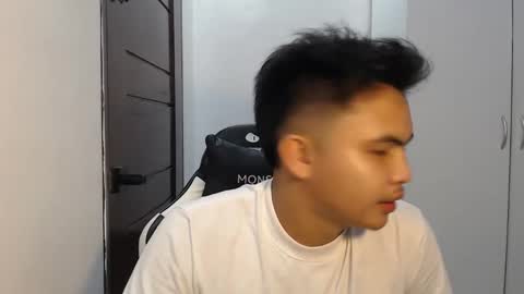 Snapshot of justtempdwayne chatting on October 2025 07:05:02 PM dwayne online show from October 2025 07:05:02 PM