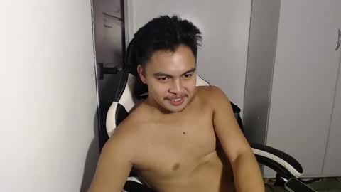 Snapshot of justtempdwayne chatting on November 2025 06:30:01 PM dwayne online show from November 2025 06:30:01 PM