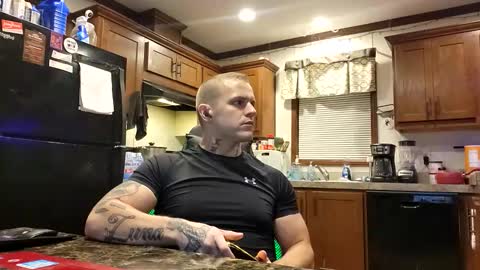 Snapshot of justus0624 chatting on October 2025 11:24:02 PM justus0624 online show from October 2025 11:24:02 PM