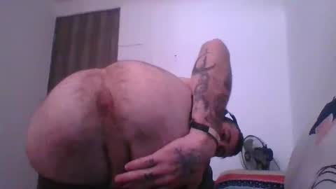 k_a_t_o_ online show from October 2025 04:04:01 PM
