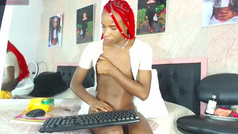 Snapshot of k_stormi_ chatting on October 2025 01:28:01 AM STORMI online show from October 2025 01:28:01 AM