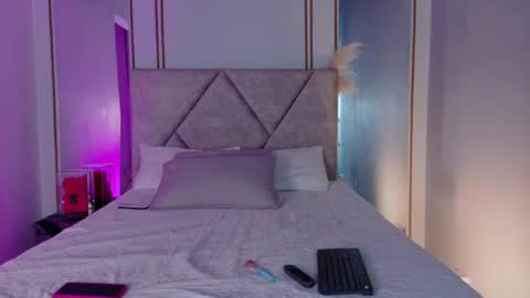 Katy online show from April 2026 08:21:01 PM