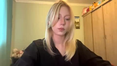 Snapshot of kacicasal chatting on June 2026 02:28:01 PM Mia 1st day here online show from June 2026 02:28:01 PM