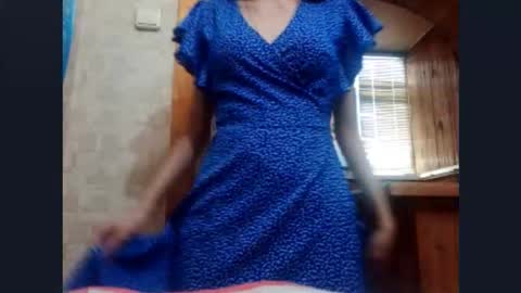 Snapshot of kacilangowski chatting on September 2025 02:21:01 PM Nika online show from September 2025 02:21:01 PM