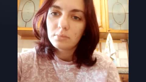 Snapshot of kacilangowski chatting on October 2025 06:14:01 AM Nika online show from October 2025 06:14:01 AM