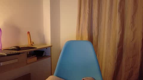 Snapshot of kad_kad chatting on October 2025 11:38:01 PM Kanela online show from October 2025 11:38:01 PM