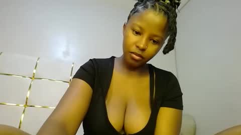 Snapshot of kadime001 chatting on January 2025 05:11:01 PM kadime online show from January 2025 05:11:01 PM