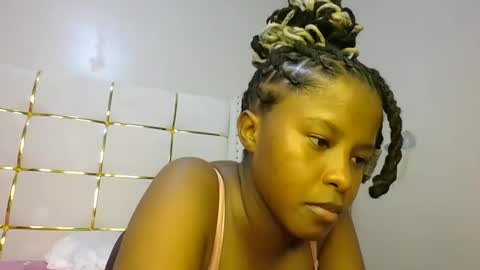 Snapshot of kadime001 chatting on January 2025 03:48:02 AM kadime online show from January 2025 03:48:02 AM