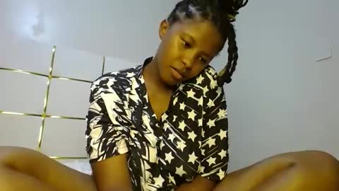 Snapshot of kadime001 chatting on February 2025 10:41:01 PM kadime online show from February 2025 10:41:01 PM