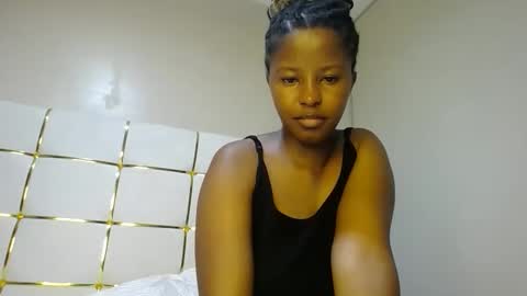 Snapshot of kadime001 chatting on February 2025 06:04:02 PM kadime online show from February 2025 06:04:02 PM