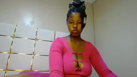 Snapshot of kadime001 chatting on February 2025 07:09:01 PM kadime online show from February 2025 07:09:01 PM