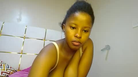 Snapshot of kadime001 chatting on February 2025 09:25:02 AM kadime online show from February 2025 09:25:02 AM