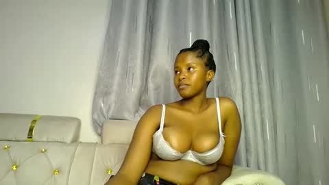 Snapshot of kadime001 chatting on March 2025 03:57:02 AM kadime online show from March 2025 03:57:02 AM