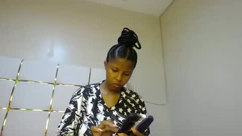 Snapshot of kadime001 chatting on March 2025 07:17:01 PM kadime online show from March 2025 07:17:01 PM