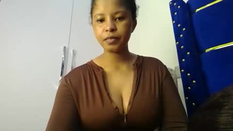 Snapshot of kadime001 chatting on September 2025 04:50:01 PM kadime online show from September 2025 04:50:01 PM