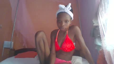 Snapshot of kadzo23 chatting on December 2024 08:33:02 AM Kadzo online show from December 2024 08:33:02 AM