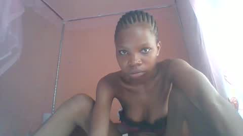 Snapshot of kadzo23 chatting on January 2025 09:56:02 AM Kadzo online show from January 2025 09:56:02 AM