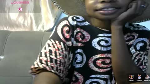 Snapshot of kadzo23 chatting on September 2025 06:02:01 AM Kadzo online show from September 2025 06:02:01 AM