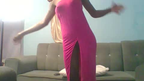 Snapshot of kadzo23 chatting on September 2025 03:29:01 AM Kadzo online show from September 2025 03:29:01 AM