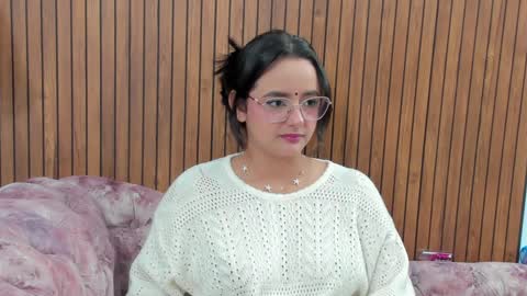 Kyelie online show from December 2024 11:47:01 PM