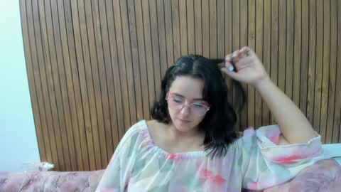 Kyelie online show from January 2025 03:31:02 AM