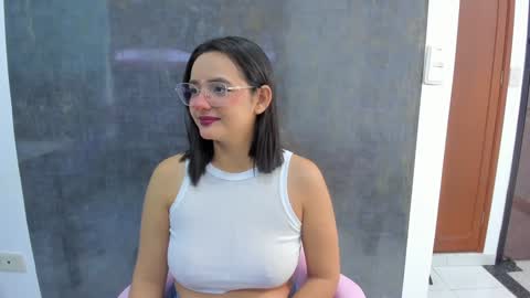 Kyelie online show from January 2025 07:54:01 PM