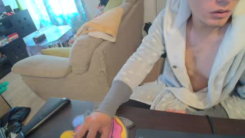 kael_art_d online show from March 2025 09:09:02 PM