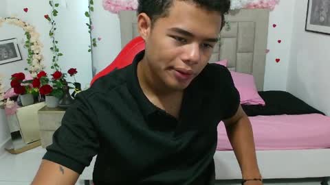 kael_fox online show from April 2026 06:23:02 PM