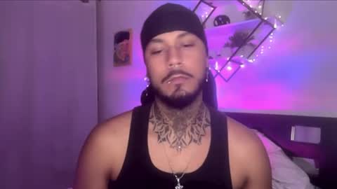      online show from October 2025 12:33:01 PM