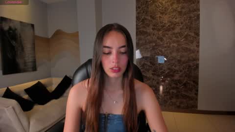 Snapshot of kaiaferreira chatting on February 2025 12:16:01 PM Kaia Ferreira online show from February 2025 12:16:01 PM