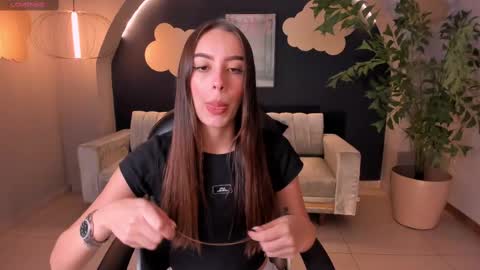 Snapshot of kaiaferreira chatting on March 2025 12:12:01 PM Kaia Ferreira online show from March 2025 12:12:01 PM